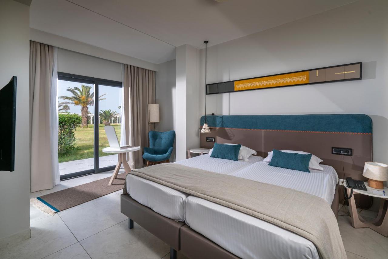 The Mirage Resort & Spa Hammamet Luaran gambar A room at the hotel