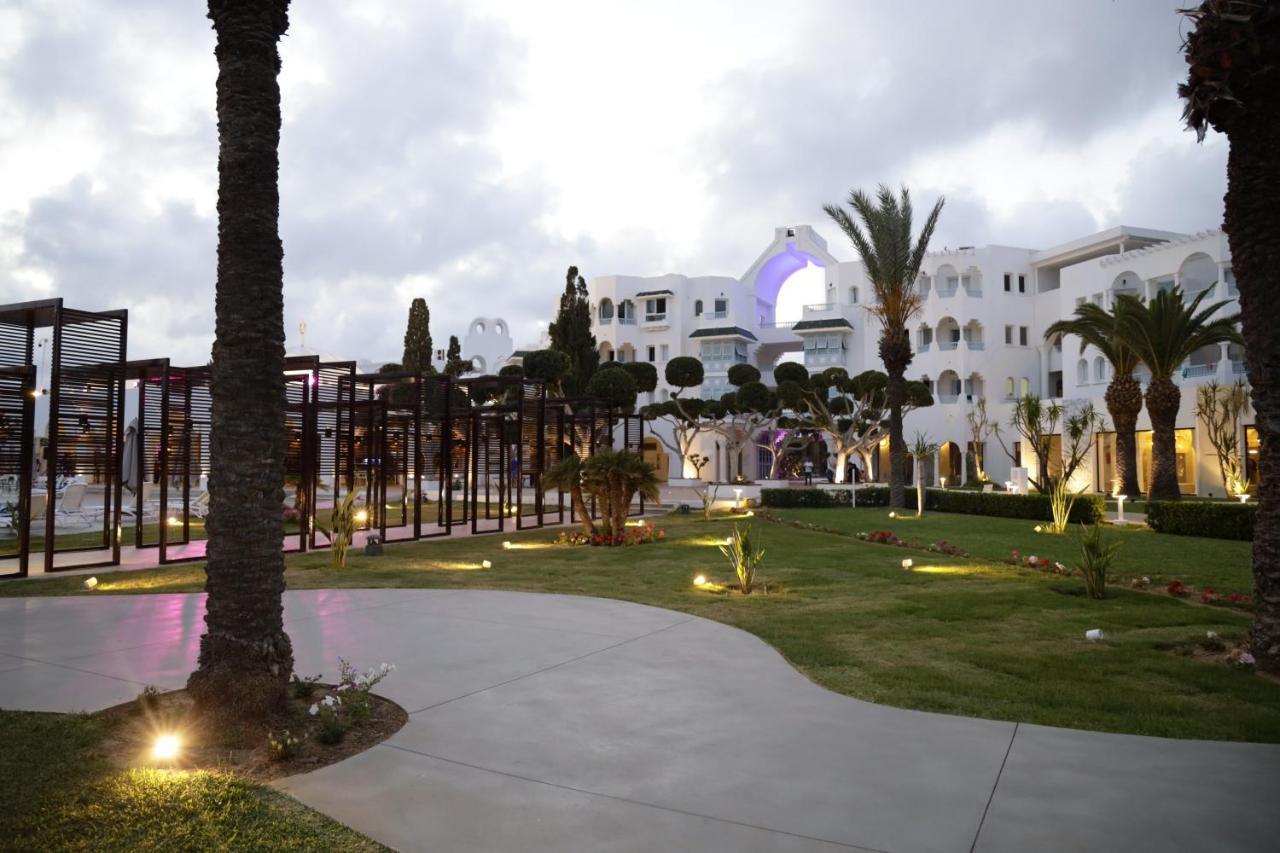The Mirage Resort & Spa Hammamet Luaran gambar The hotel at night